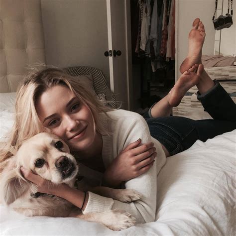 virginia gardner feet